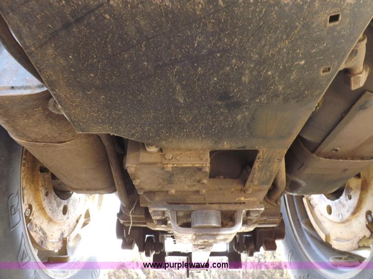 image for item I9055 1980 Allis Chalmers 7060 tractor