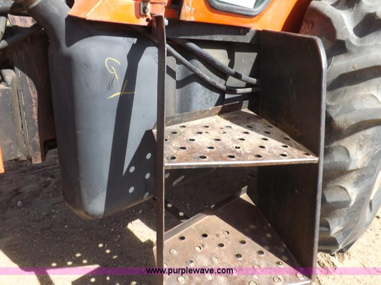 image for item I9055 1980 Allis Chalmers 7060 tractor