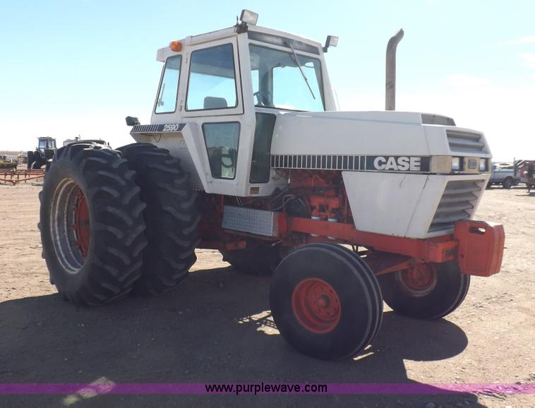 image for item I9063 1979 Case 2590 tractor