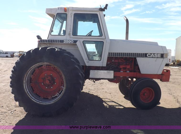 image for item I9063 1979 Case 2590 tractor