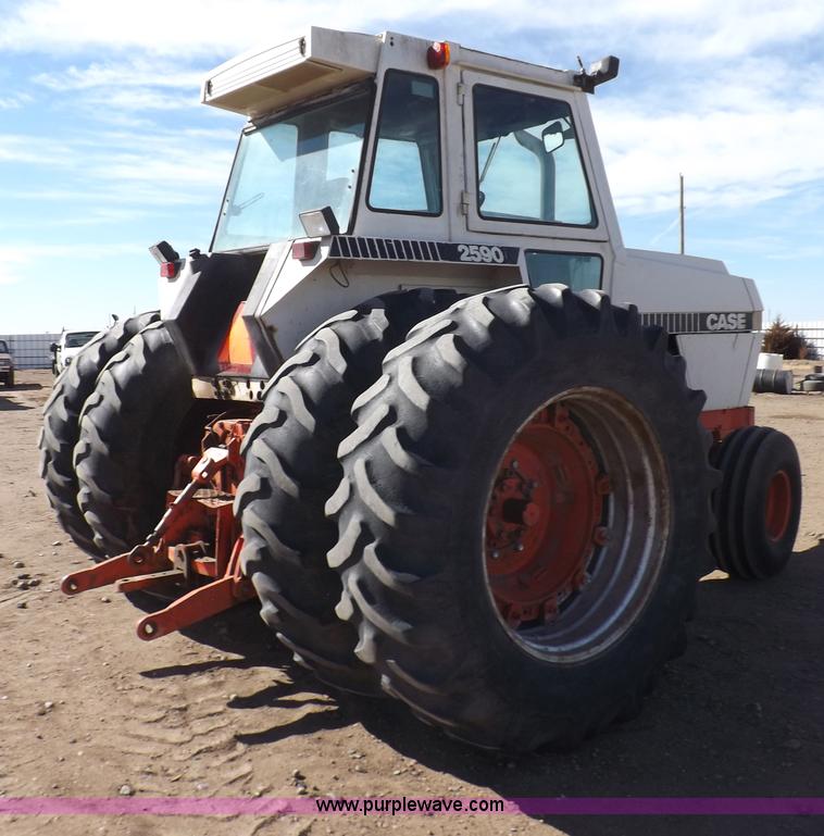 image for item I9063 1979 Case 2590 tractor