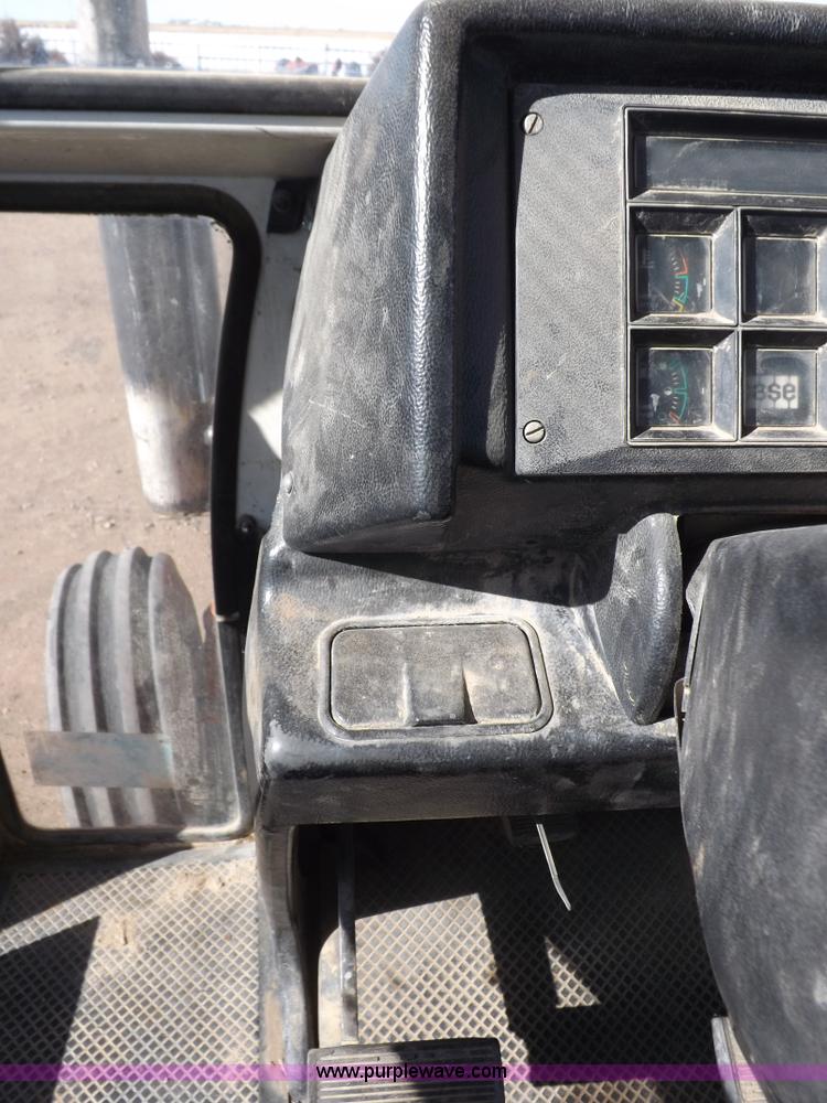 image for item I9063 1979 Case 2590 tractor