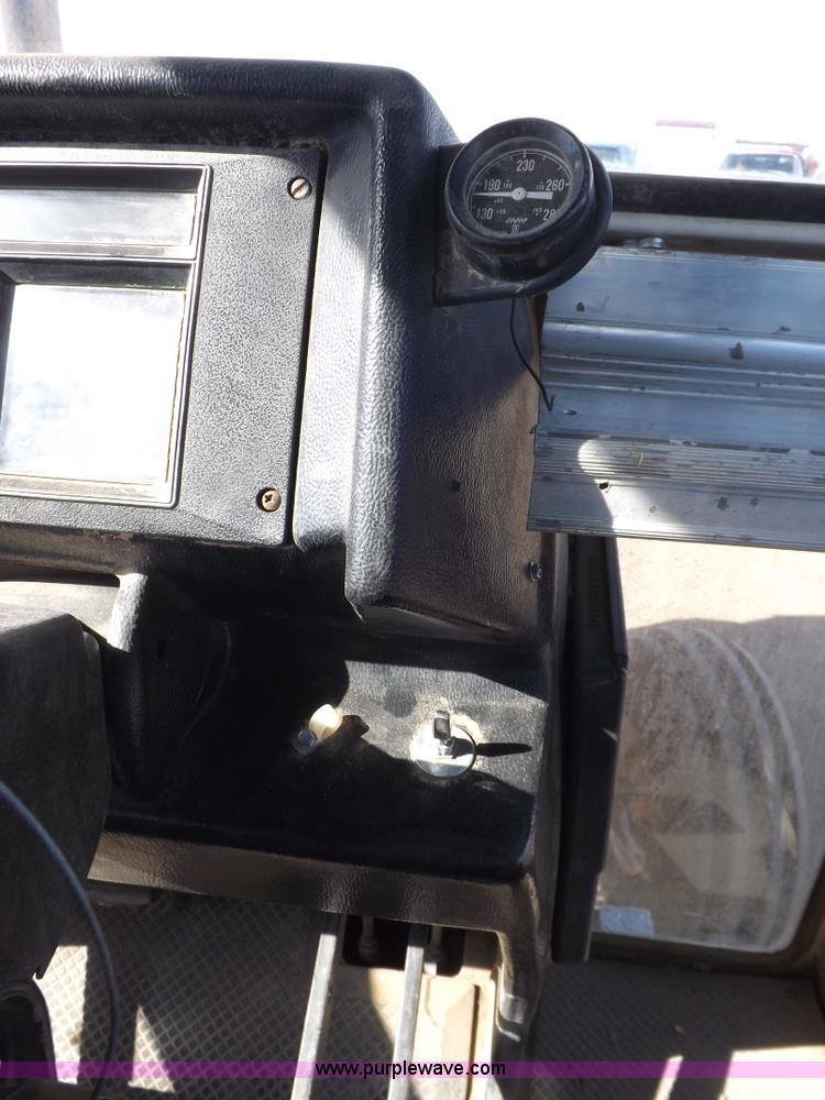 image for item I9063 1979 Case 2590 tractor