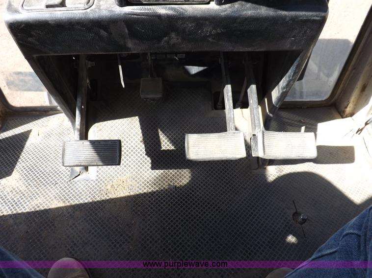 image for item I9063 1979 Case 2590 tractor