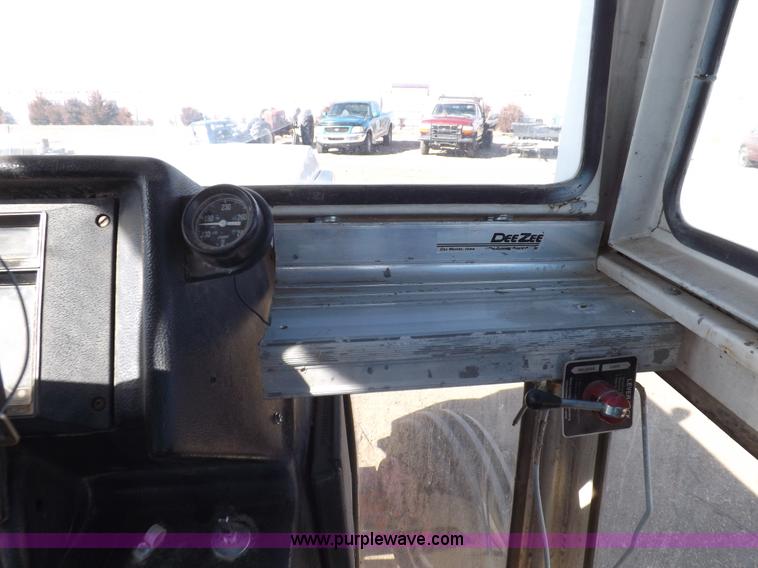 image for item I9063 1979 Case 2590 tractor