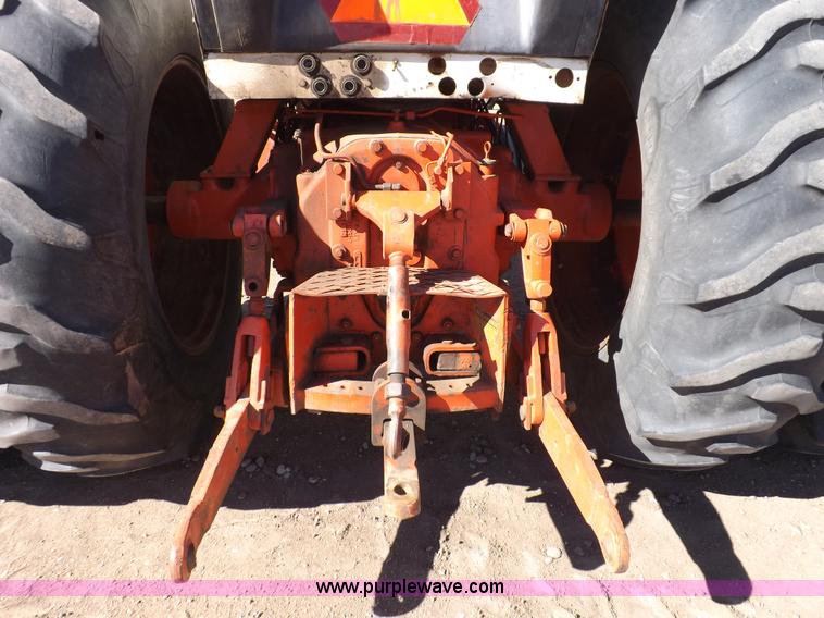 image for item I9063 1979 Case 2590 tractor