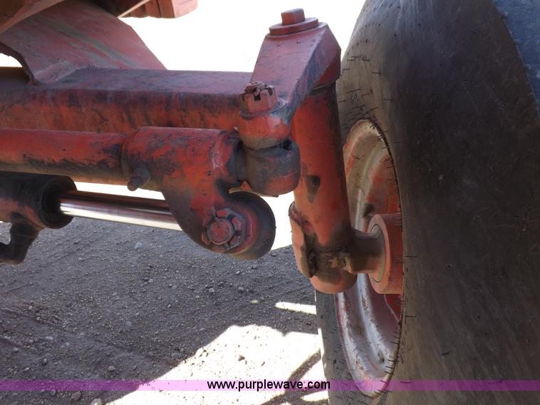 image for item I9063 1979 Case 2590 tractor