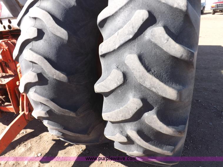 image for item I9063 1979 Case 2590 tractor