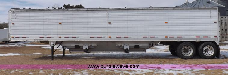 image for item I9085 1998 Timpte Super Hopper grain trailer