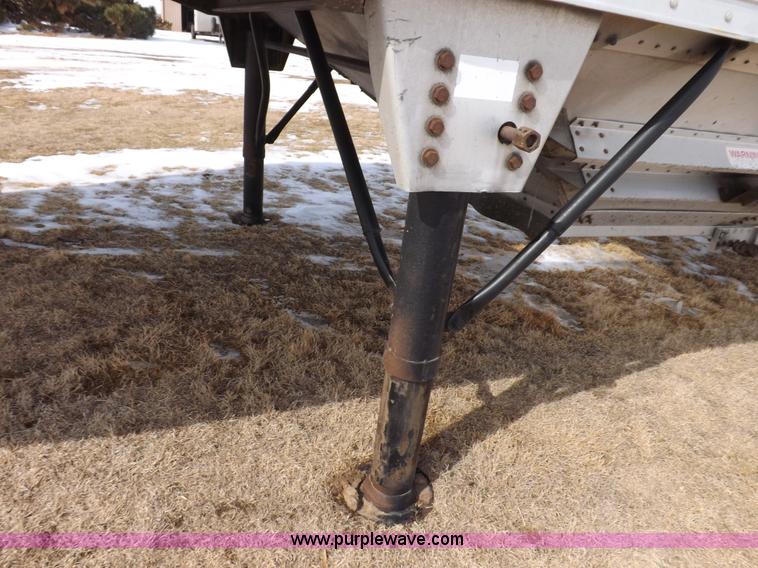 image for item I9085 1998 Timpte Super Hopper grain trailer