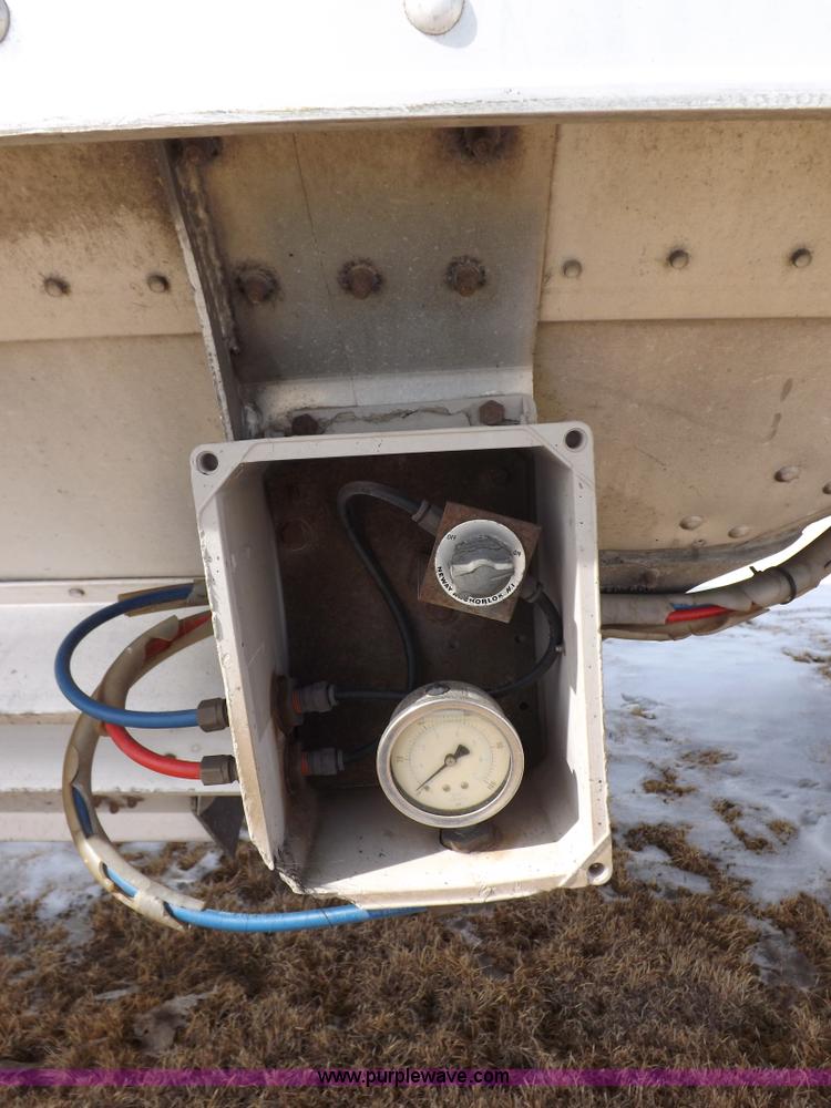 image for item I9085 1998 Timpte Super Hopper grain trailer