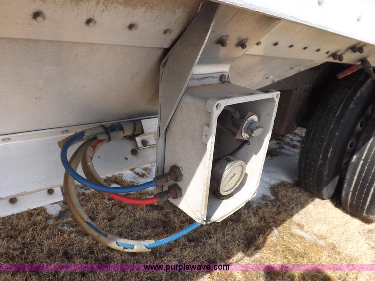 image for item I9085 1998 Timpte Super Hopper grain trailer