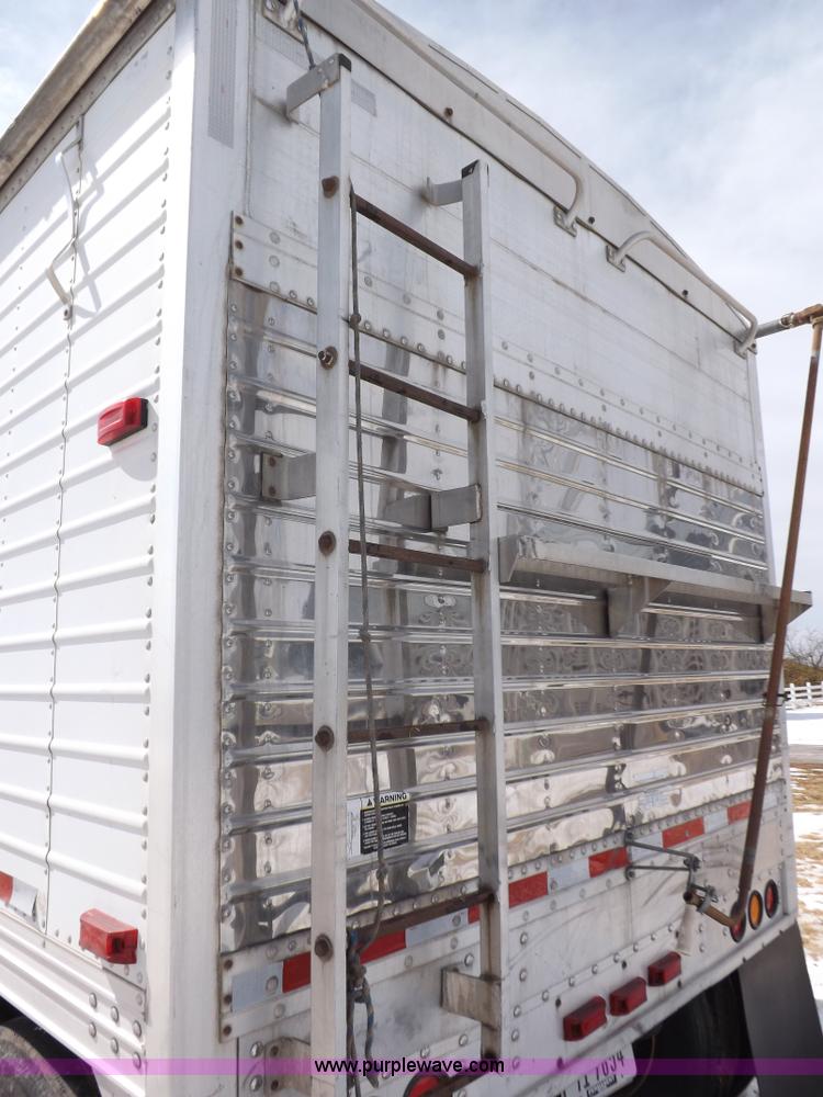 image for item I9085 1998 Timpte Super Hopper grain trailer