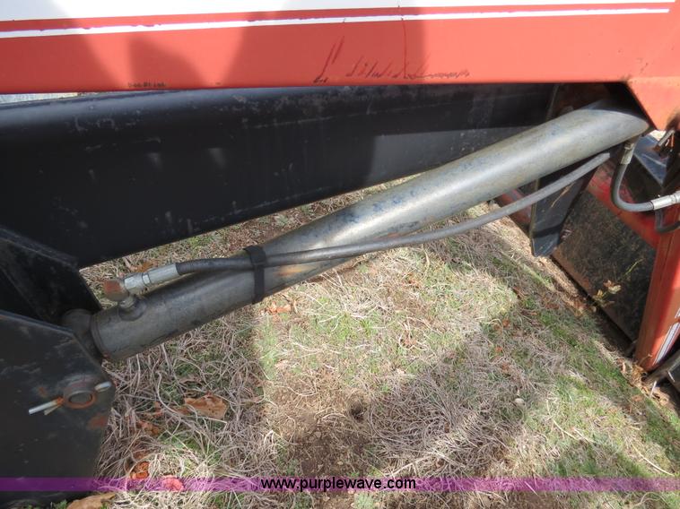 image for item S9706 Bush Hog 2845QT quick attach loader