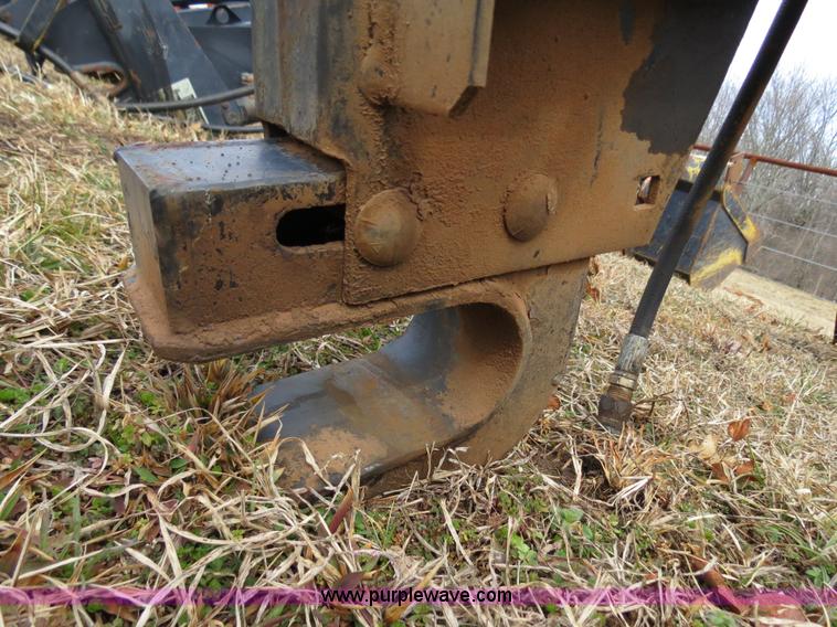 image for item S9709 Westendorf TA26 quick attach loader