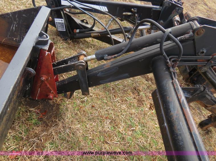 image for item S9709 Westendorf TA26 quick attach loader