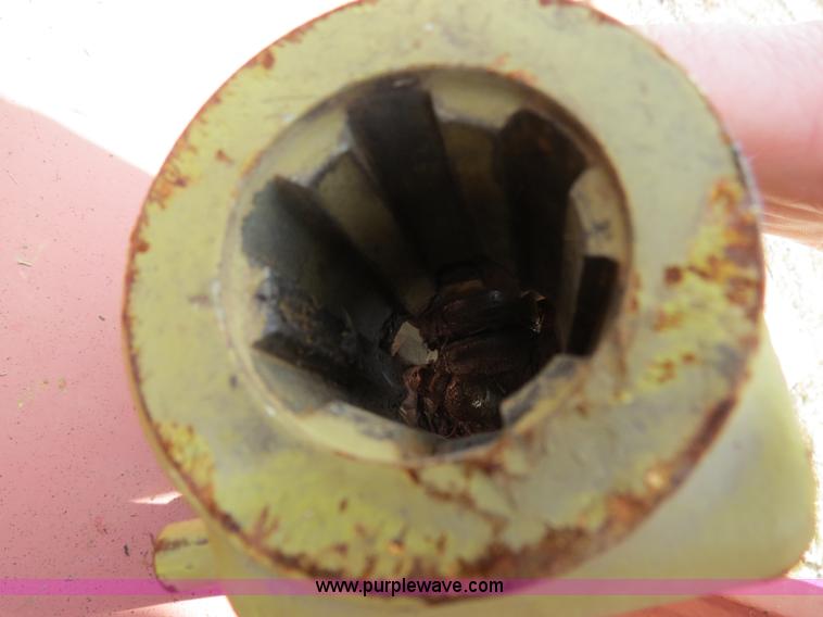 image for item S9712 Bush Hog 3008 rotary mower