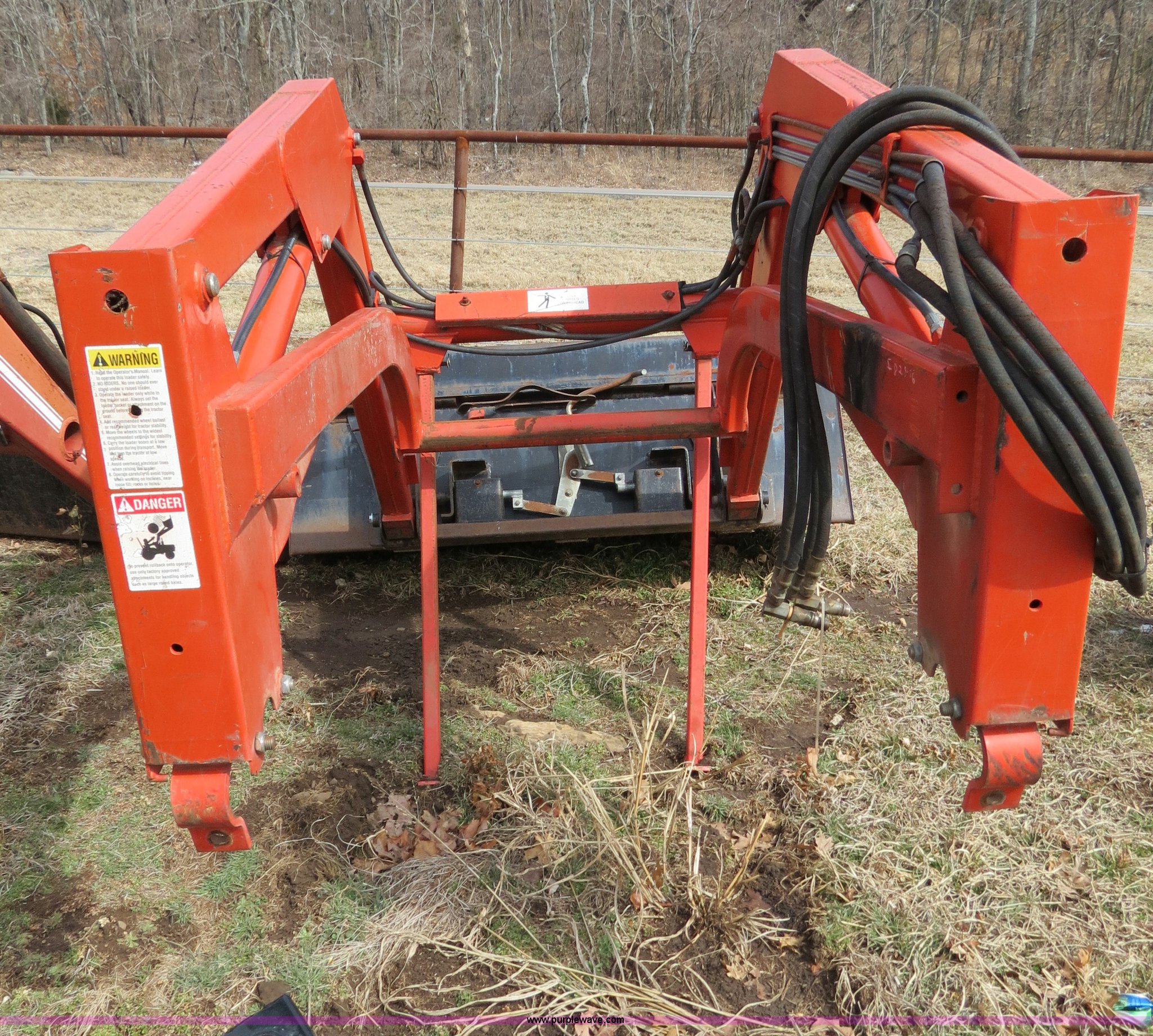 Great Bend GB440S quick attach loader in Stilwell, OK Item S9707 sold