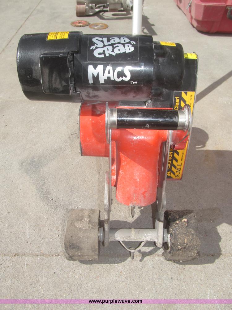 image for item AE9344 Clipper Slab Crab self-propelled early entry saw