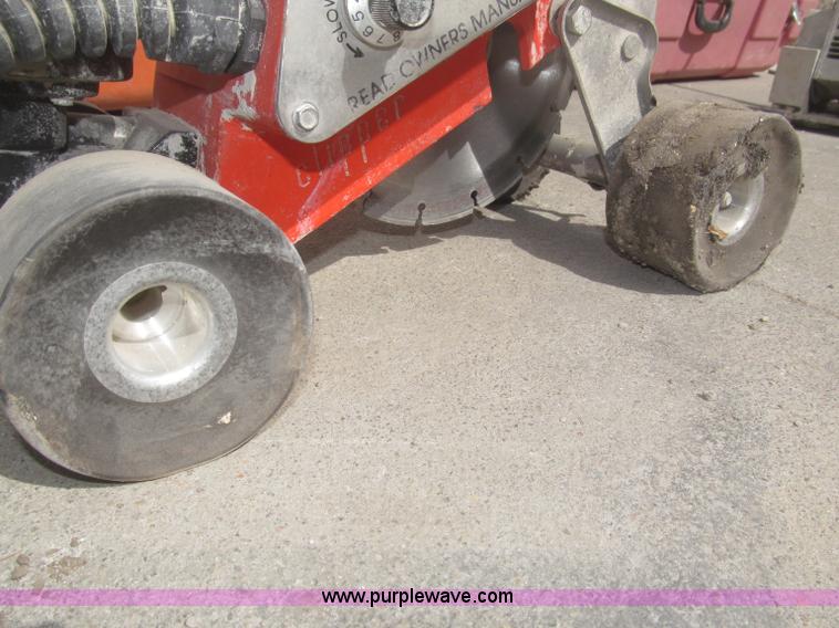 image for item AE9344 Clipper Slab Crab self-propelled early entry saw