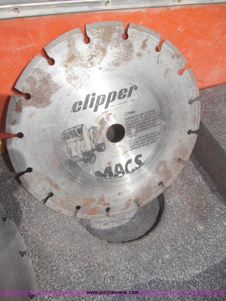 image for item AE9344 Clipper Slab Crab self-propelled early entry saw