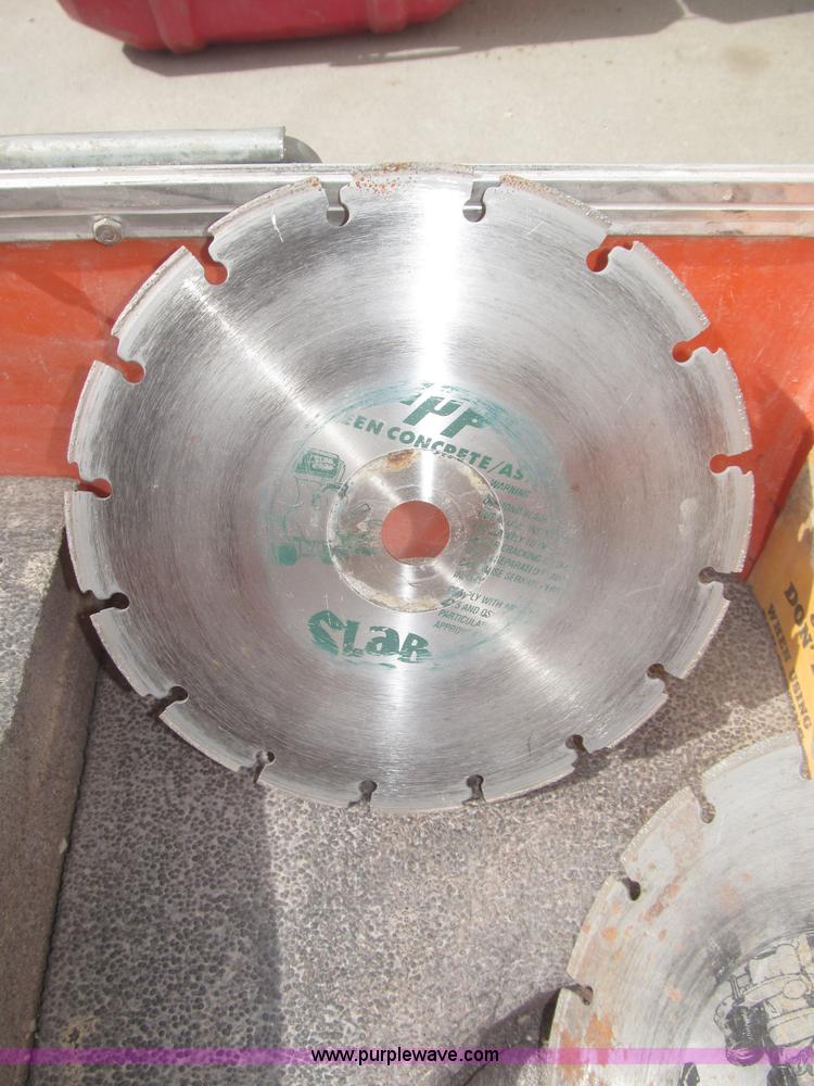 image for item AE9344 Clipper Slab Crab self-propelled early entry saw