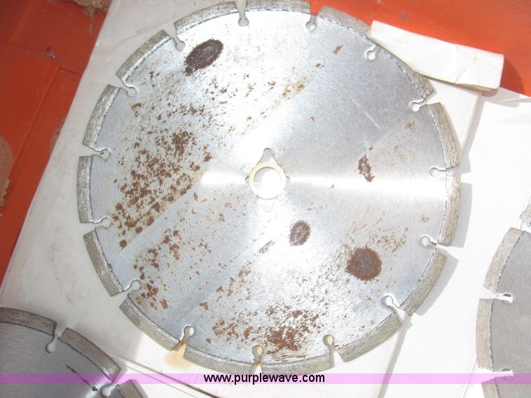 image for item AE9344 Clipper Slab Crab self-propelled early entry saw