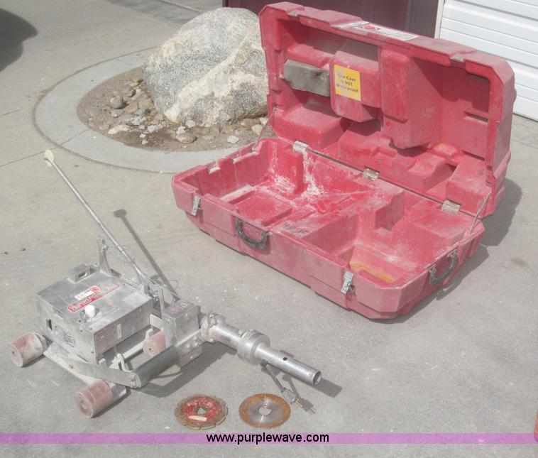 image for item AE9345 Soff-cut 310 early entry saw