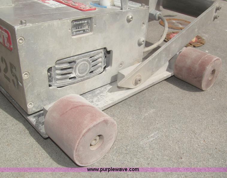 image for item AE9345 Soff-cut 310 early entry saw