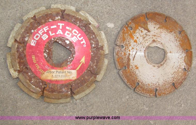 image for item AE9345 Soff-cut 310 early entry saw