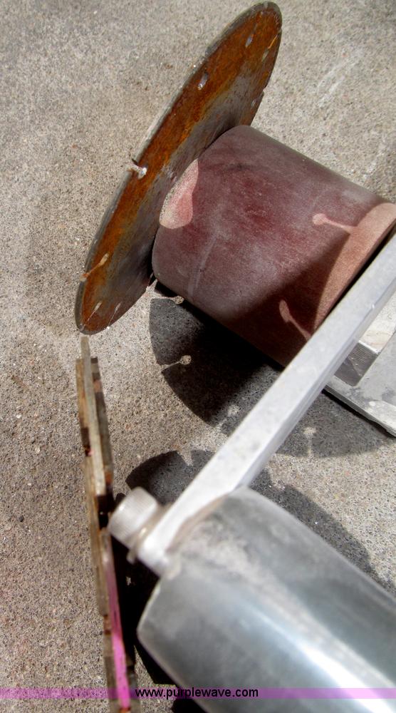 image for item AE9345 Soff-cut 310 early entry saw