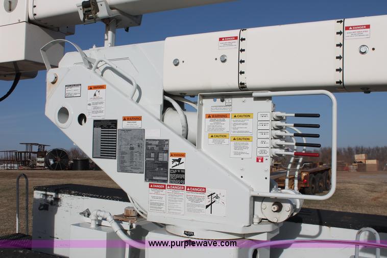 image for item AO9480 2011 Terex Hi-Ranger HR37M bucket lift