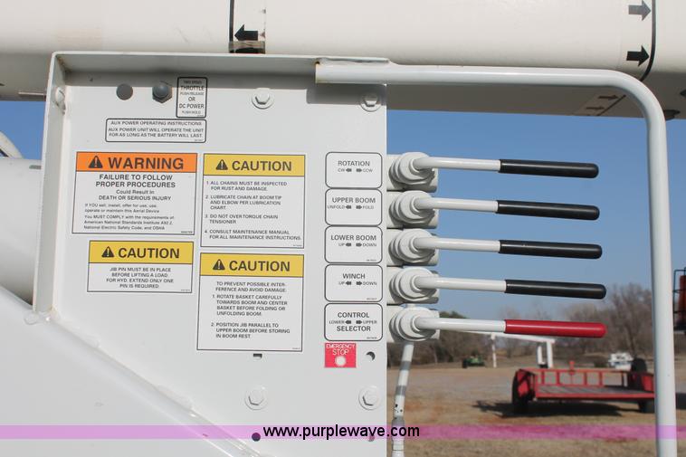 image for item AO9480 2011 Terex Hi-Ranger HR37M bucket lift