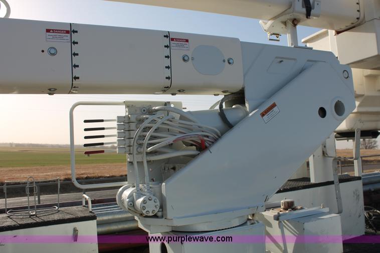 image for item AO9480 2011 Terex Hi-Ranger HR37M bucket lift