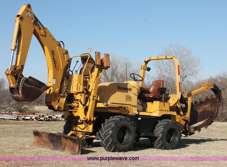 image for item AO9484 Vermeer RT850 trencher