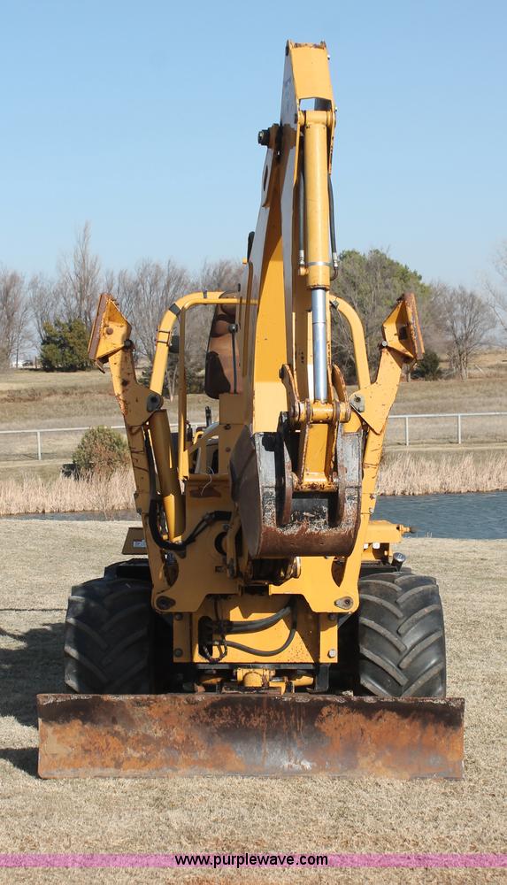 image for item AO9484 Vermeer RT850 trencher