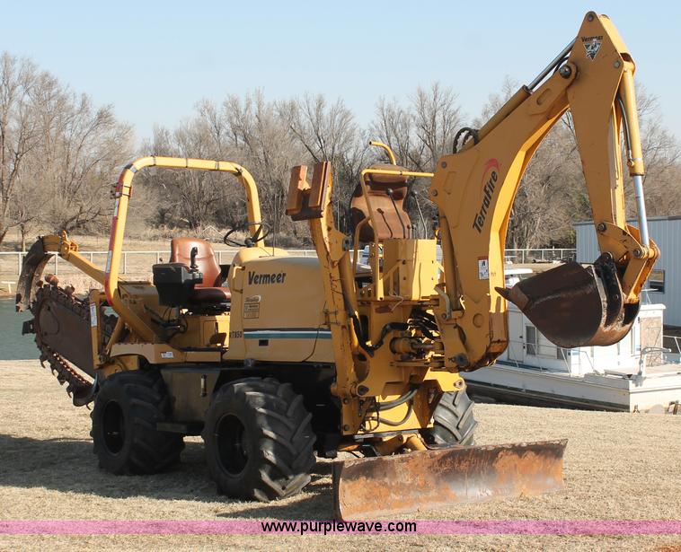 image for item AO9484 Vermeer RT850 trencher