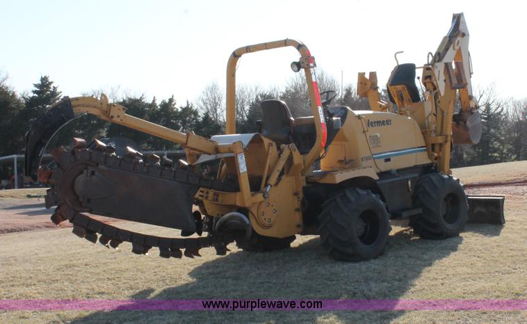 image for item AO9484 Vermeer RT850 trencher