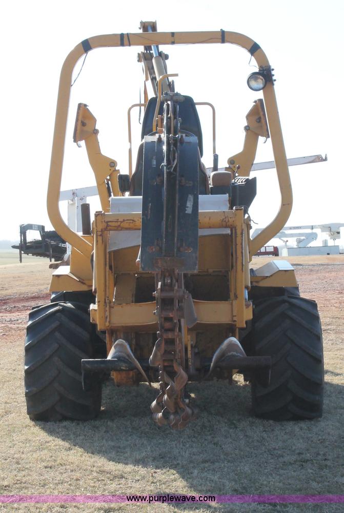 image for item AO9484 Vermeer RT850 trencher