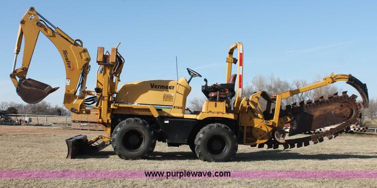 image for item AO9484 Vermeer RT850 trencher