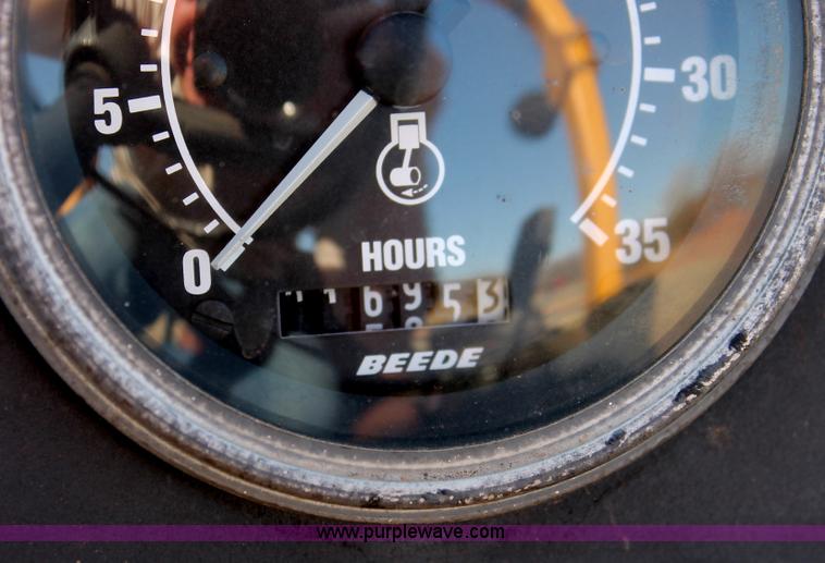 image for item AO9484 Vermeer RT850 trencher