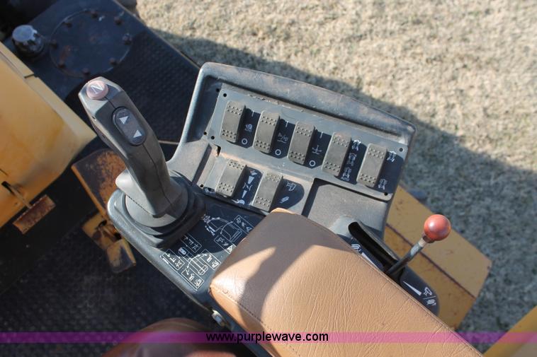 image for item AO9484 Vermeer RT850 trencher