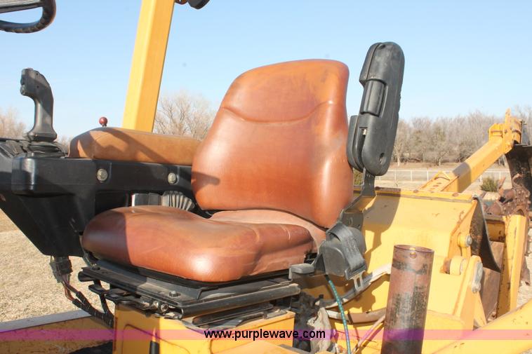 image for item AO9484 Vermeer RT850 trencher