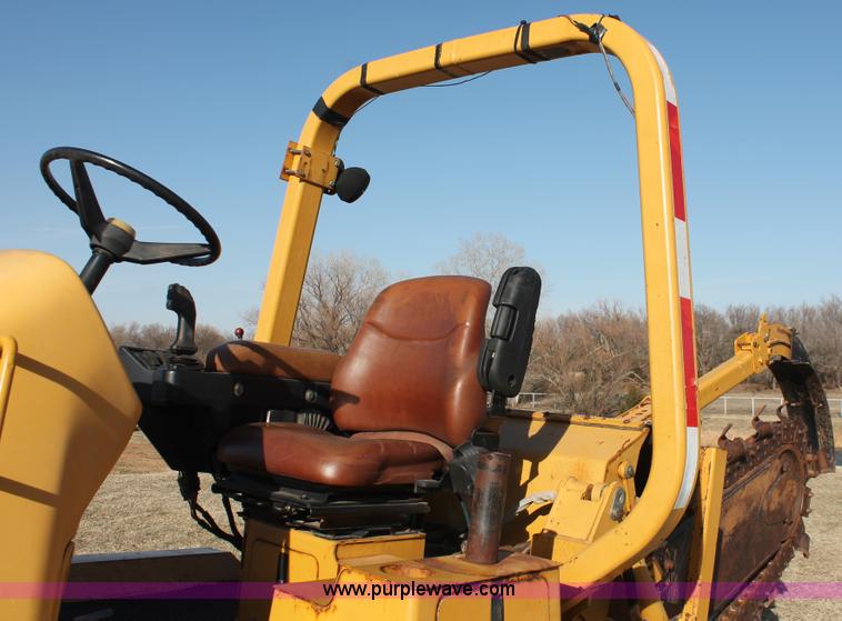 image for item AO9484 Vermeer RT850 trencher