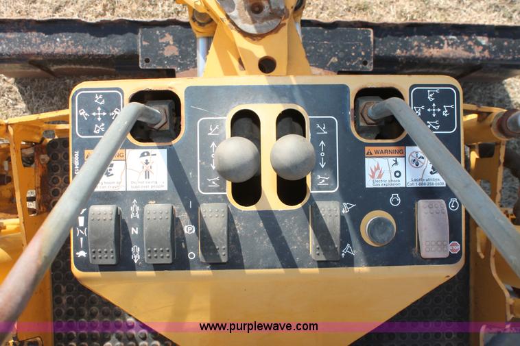 image for item AO9484 Vermeer RT850 trencher