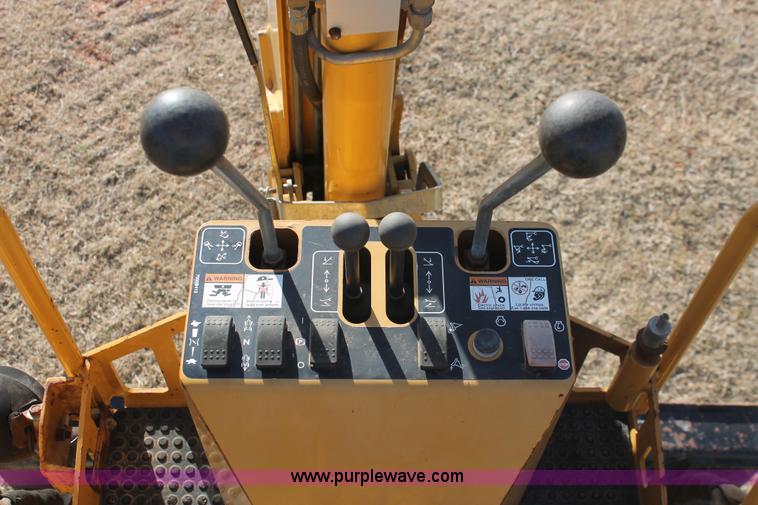 image for item AO9484 Vermeer RT850 trencher