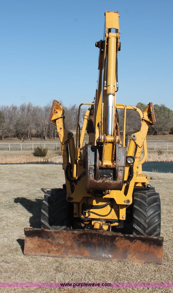 image for item AO9484 Vermeer RT850 trencher