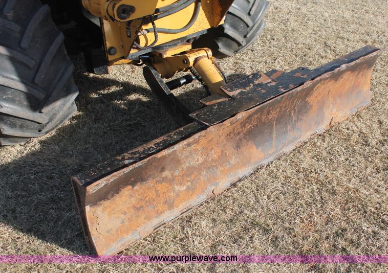 image for item AO9484 Vermeer RT850 trencher