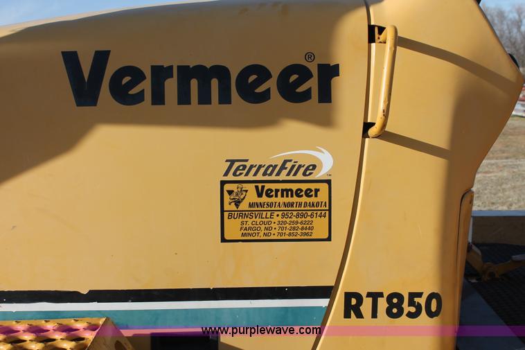 image for item AO9484 Vermeer RT850 trencher