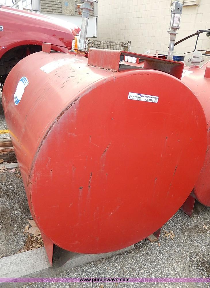 image for item AX9072 Oil tank on skid with pump